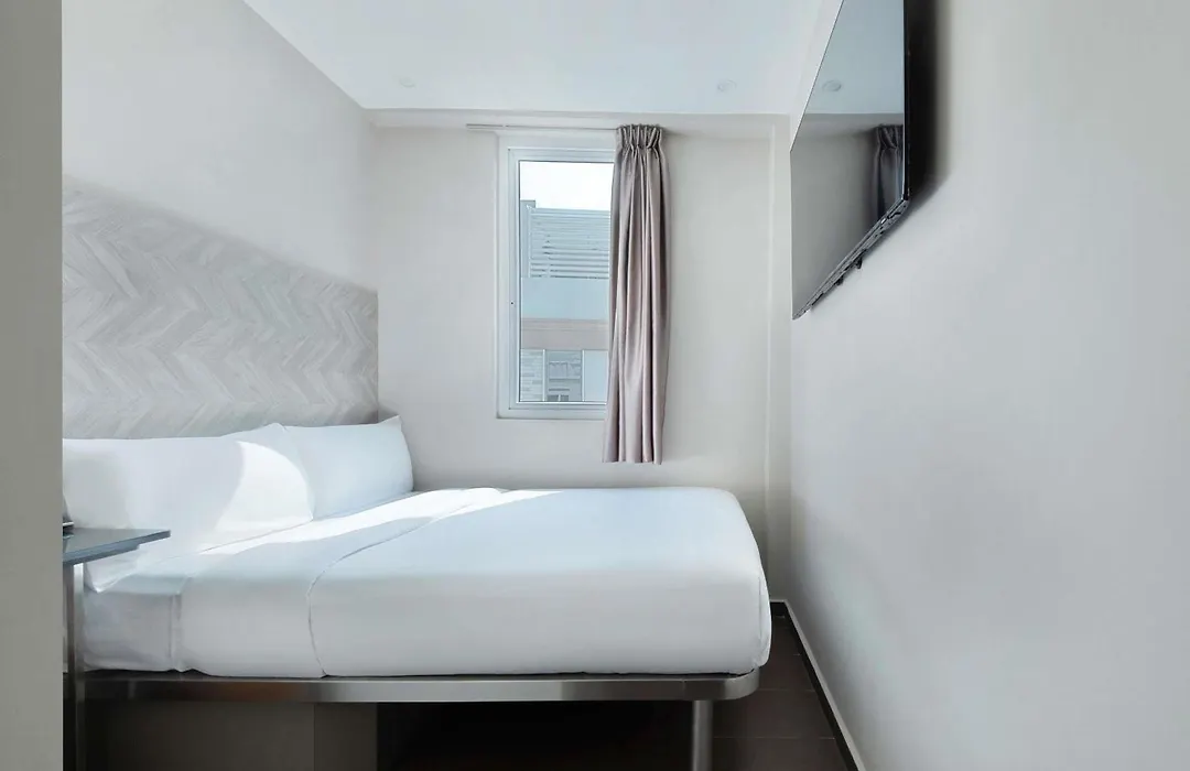 ibis budget Singapore Dahlia-1